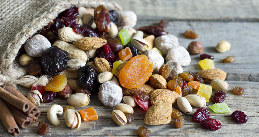 dried-fruit-nuts